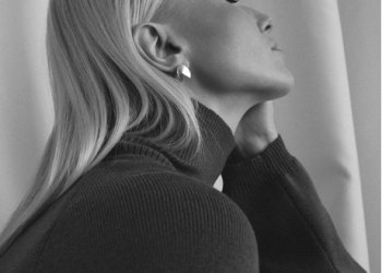 10 Essential Wardrobe Staples Every Woman Should Own